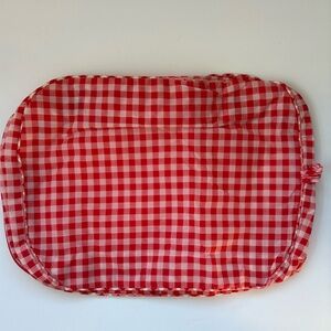 NWOT BAGGU Gingham Packing Cube